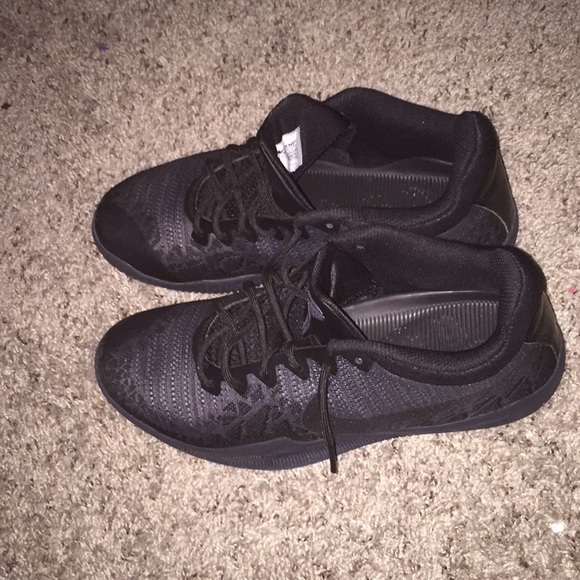 Kobe’s - Picture 3 of 3